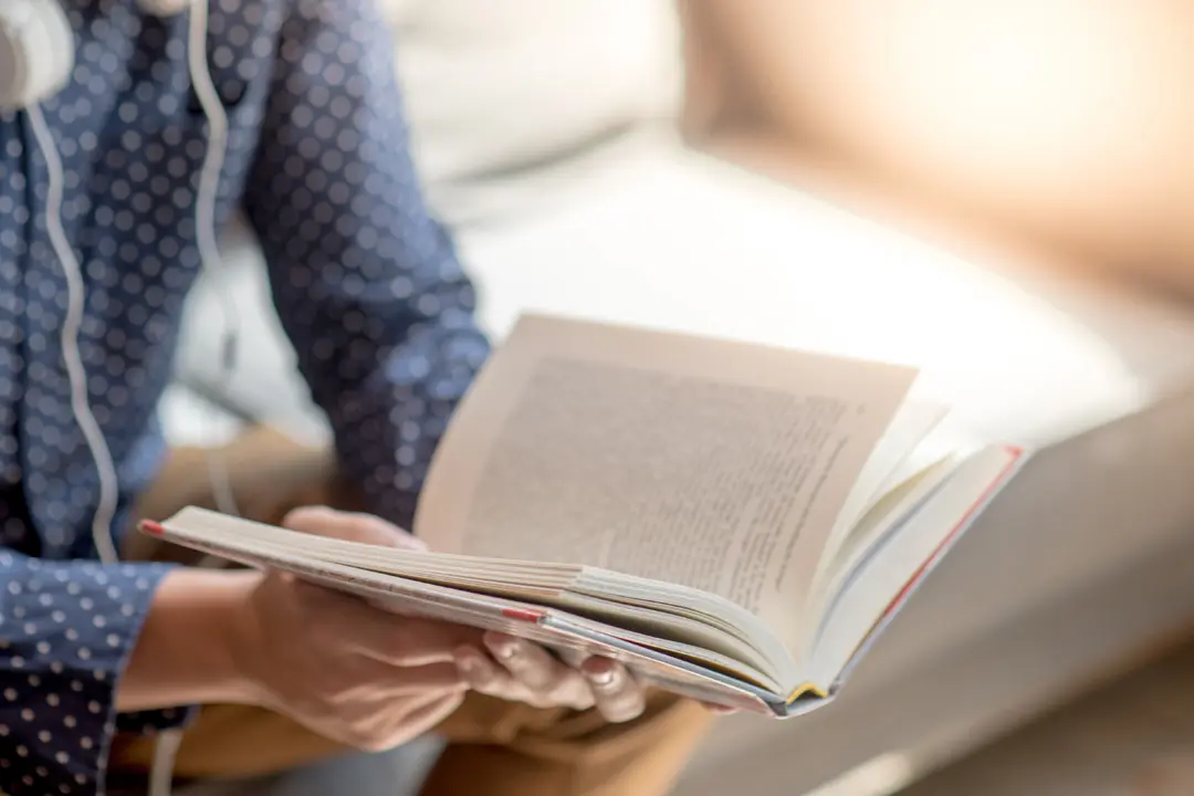 How to Read More Books (Even When You're Busy)