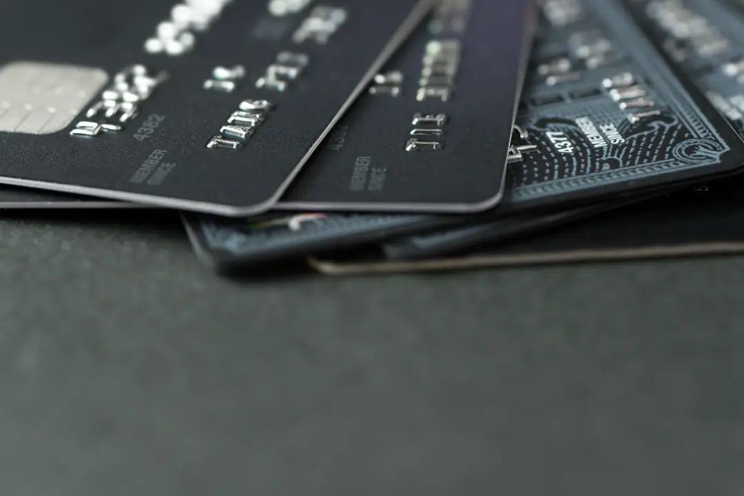 Credit Cards 101: Building Credit Without Falling Into Debt