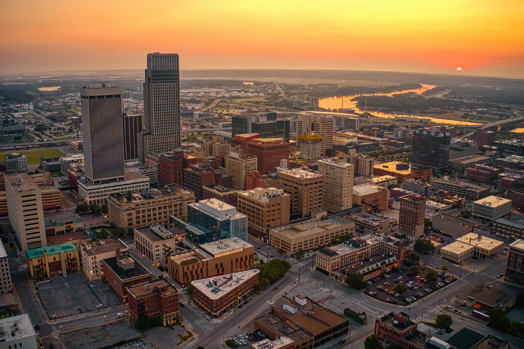 Nebraska 101: Cornhuskers Football, Warren Buffett, and Midwest Heartland