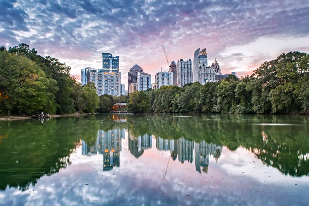 Georgia 101: Atlanta Rising, Peaches, and the Heart of the New South