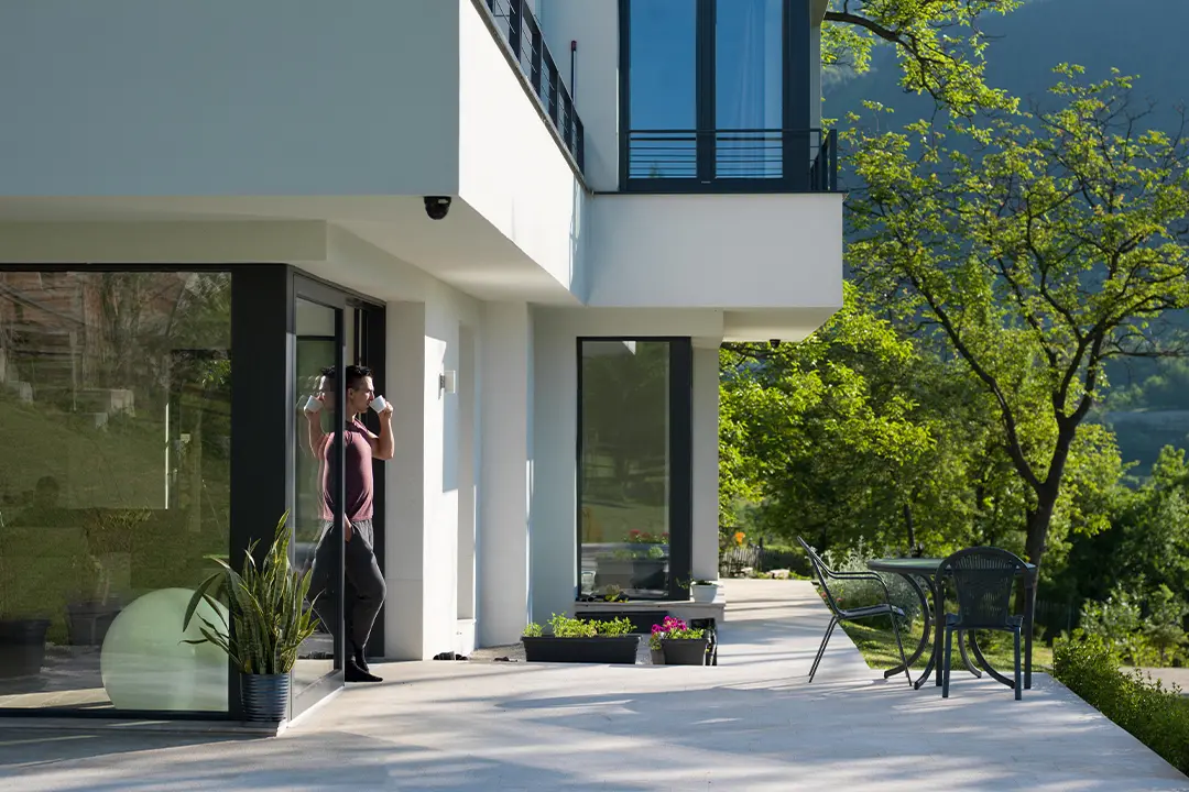 The "Low-Tox" Home: How to Remove Hidden Toxins from Your Daily Living Space